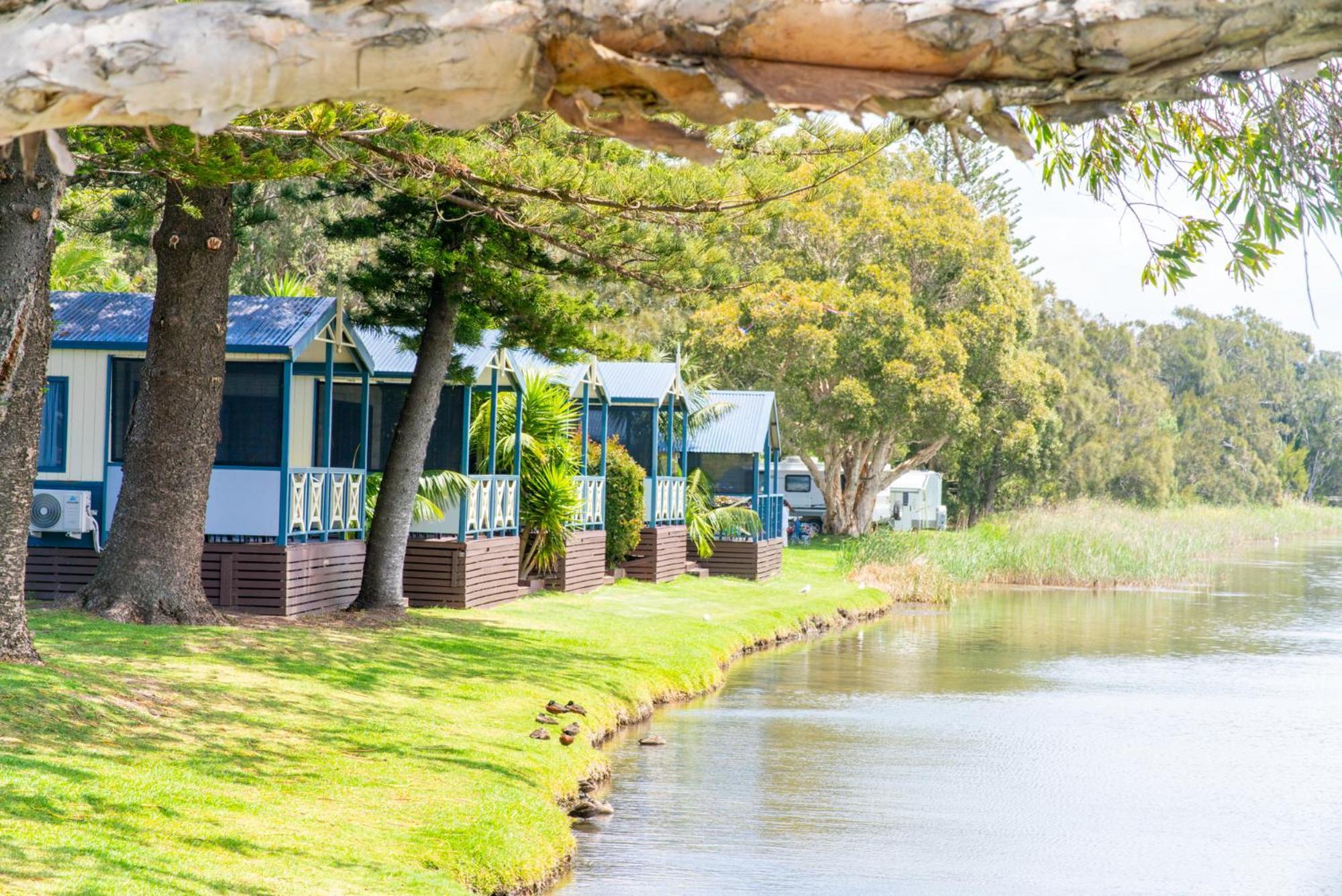 Two Shores Holiday Village Зе-Энтранс Экстерьер фото