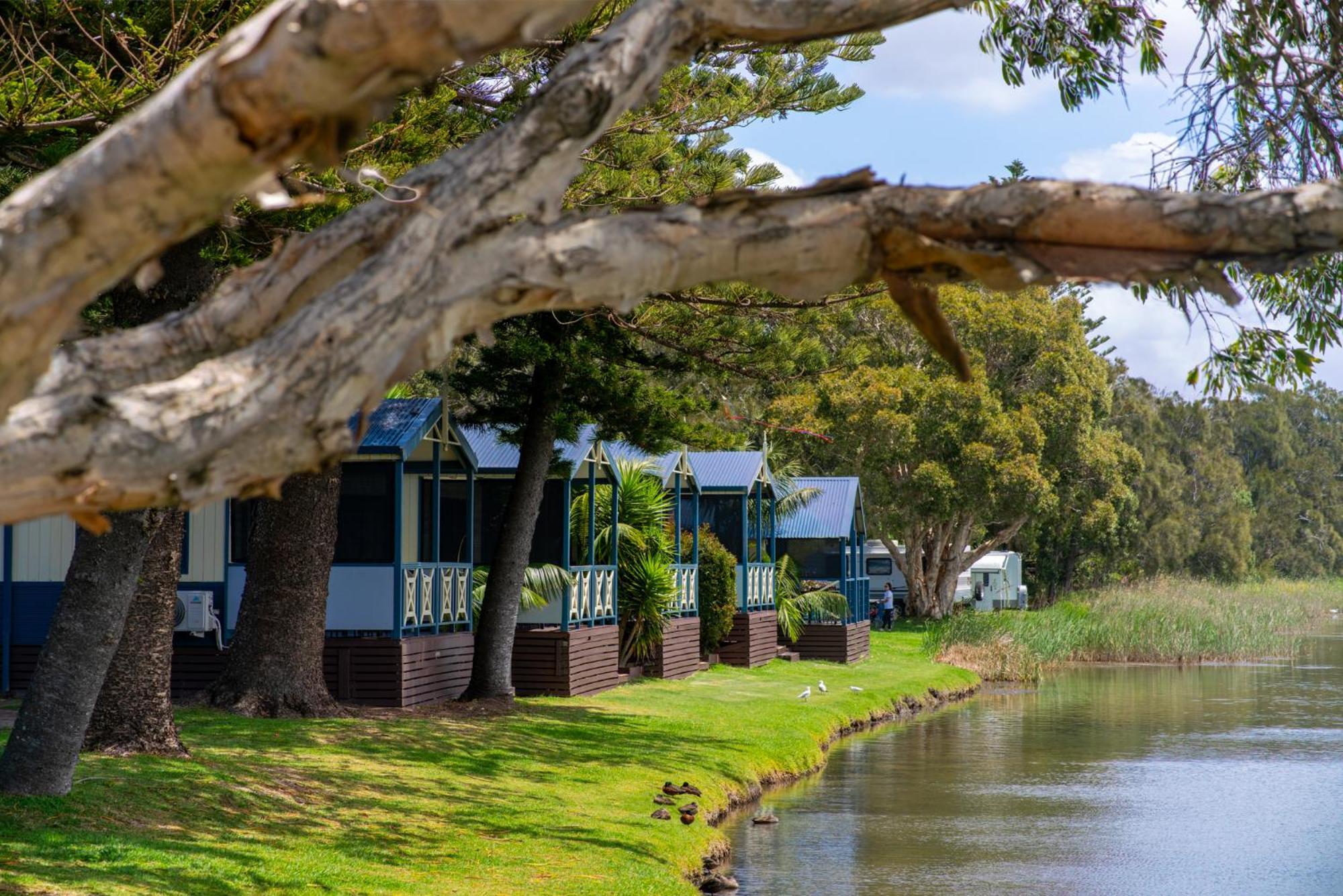 Two Shores Holiday Village Зе-Энтранс Экстерьер фото